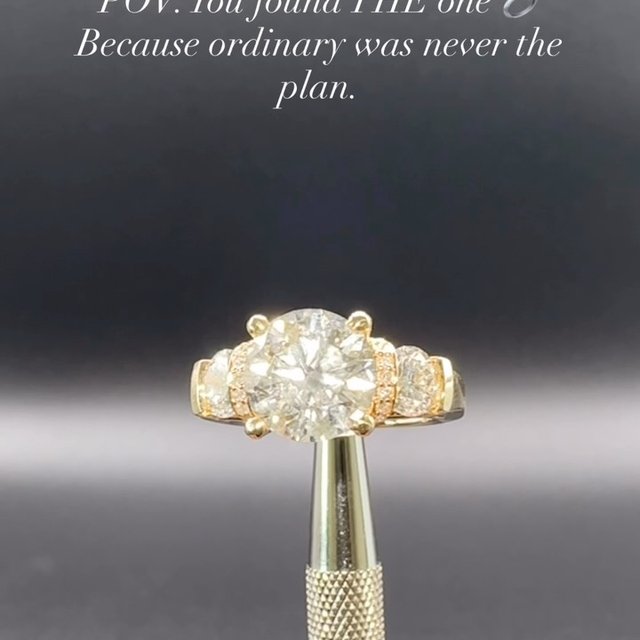 The kind of ring that makes you stop and stare — 4.43 CT, IGI certified